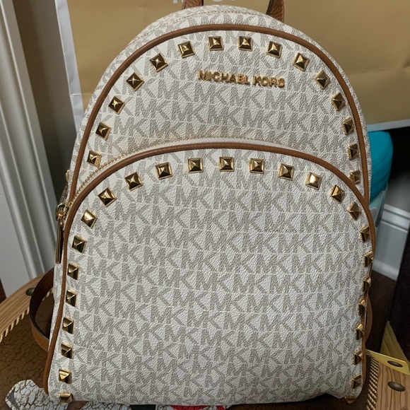 MICHAEL Michael Kors Handbags - Michael Kors Abbey Medium Stud Backpack Vanilla